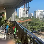 Confortavel Suite Com Varanda Na Praia Barra Da Tijuca